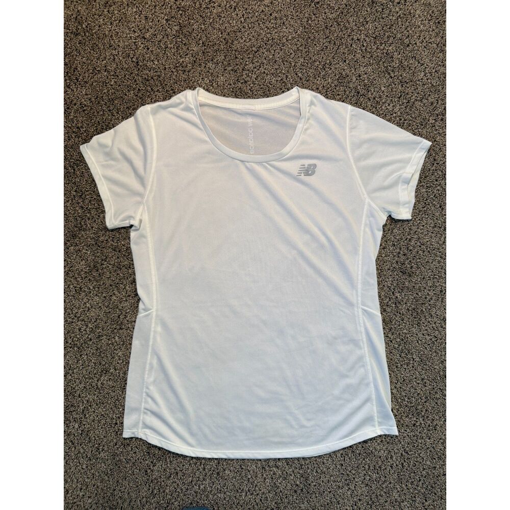 New Balance Women's NB DRY Short Sleeve Athletic Shirt White, Estimated Medium